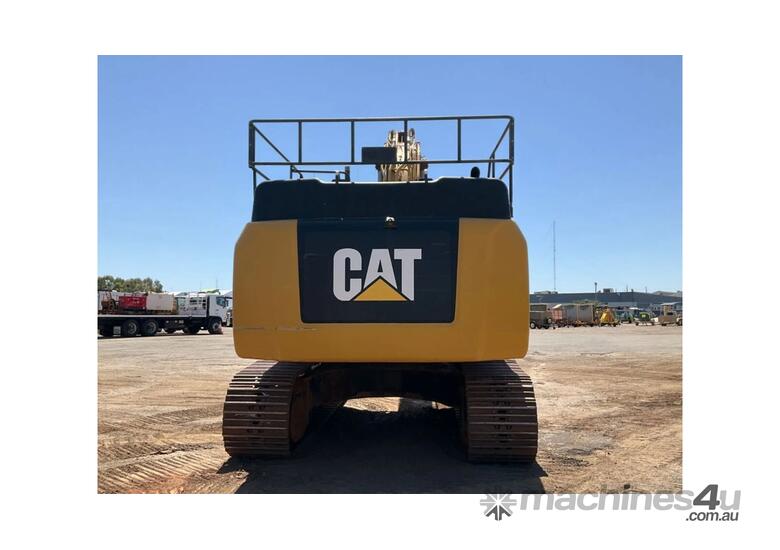 caption 2017 Caterpillar 349FL Excavator