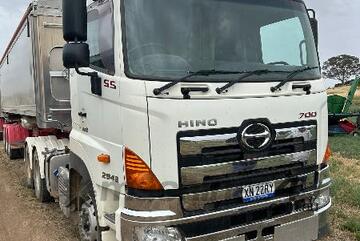 Hino   Prime Mover 700 Series