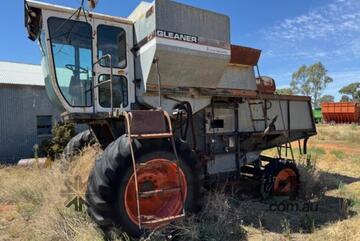 Gleaner Combine Harvester