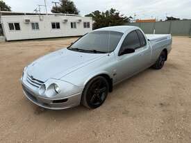 2000 FORD FALCON XR6 UTE - picture1' - Click to enlarge