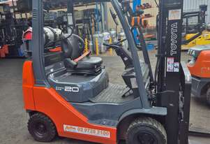 Toyota Compact 2.0 Ton LPG Forklift | 4.5m Lift | Compact & Reliable