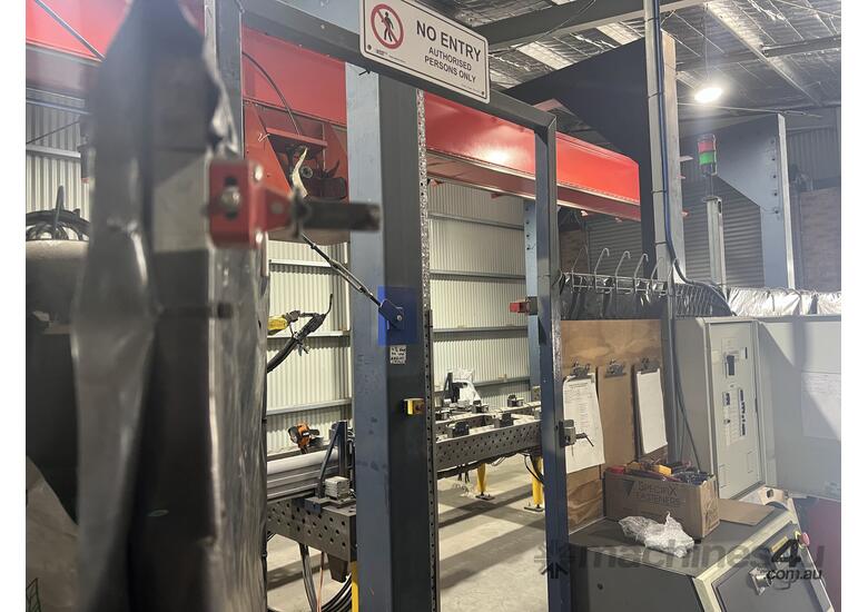 caption Fanuc ARC Mate 120iB/10L, powerwave 455m.