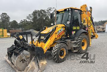 2023 JCB 3CX Plus Backhoe Loader