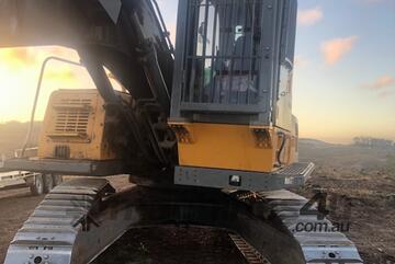 2005 VOLVO FC2421C FORESTRY BASE 2005 VOLVO FC2421C FORESTRY BASE