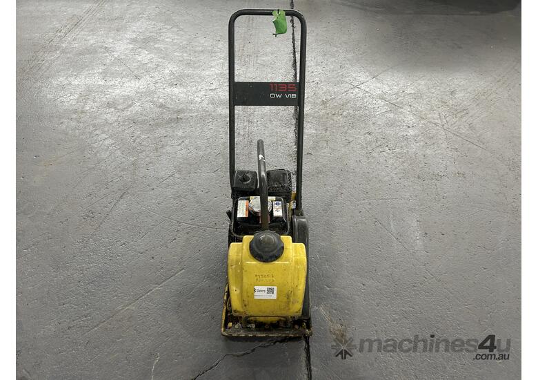 caption Wacker Neuson Vibrator Compactor Plate