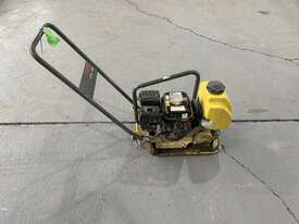 Wacker Neuson Vibrator Compactor Plate - picture2' - Click to enlarge