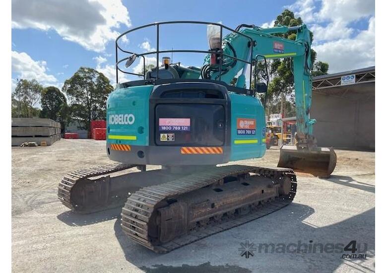 caption 2019 Kobelco SK235SR-2