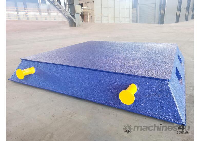 caption 2025 NMG  1500x1500 Crane Outrigger Pads