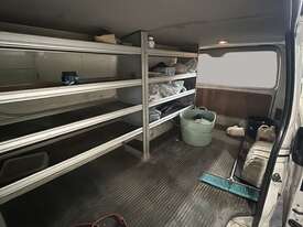2015 Toyota Hiace LWB (4x2) Diesel Van (MY14) - picture2' - Click to enlarge