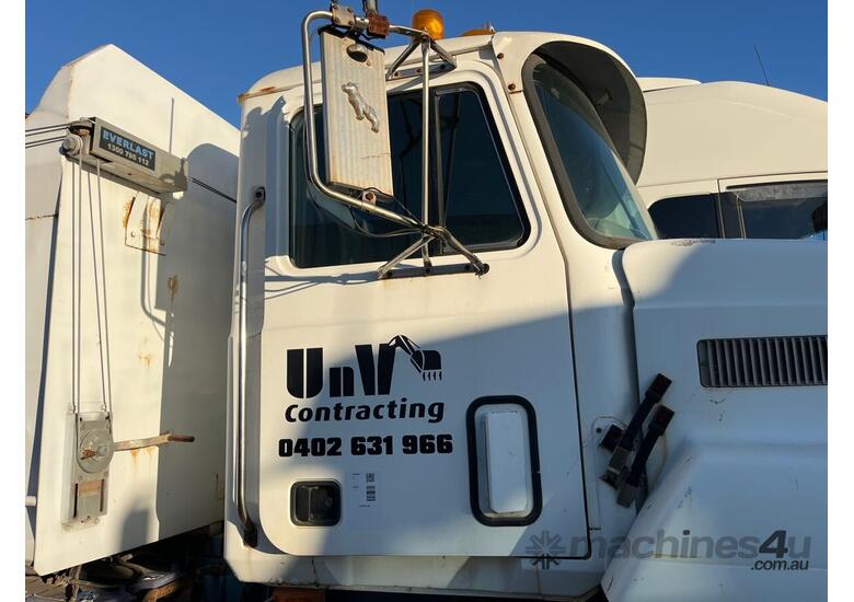 1994 Mack CHR Tipper