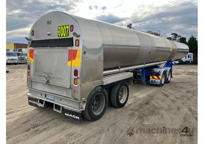 2003 Tieman Trailer Axle Tanker Dual Axle Water tanker Combination