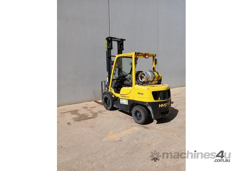 caption Used HYSTER H3.0XT 3,000kg LPG Counterbalance Forklift