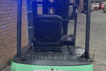 3 Wheel Electric Counterbalance 2015 Container Mast Forklift