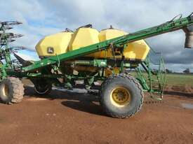 John Deere Air Seeder Cart - picture0' - Click to enlarge