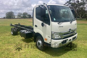 2025 Hino 921 AT 4400 WIDE Cab Chassis