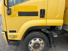 2010 Isuzu FSR850 Pantech - picture0' - Click to enlarge