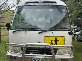 Toyota Coaster bus - picture0' - Click to enlarge