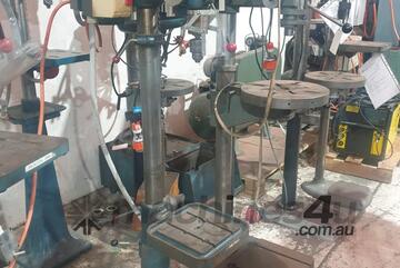 Waldown 2M-2 Pedestal Drilling Machine