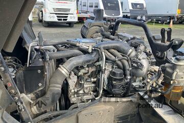 2020 Isuzu FRR500 Cab Chassis Day Cab