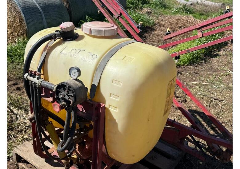 Hardi Boom Spray - 400 litres