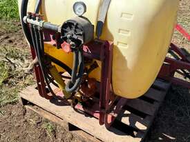 Hardi Boom Spray - 400 litres - picture1' - Click to enlarge