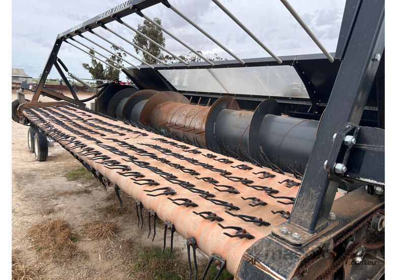 Knuckey Pick-Up 16' Header Front Harvester/Header