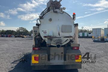 Volvo 2011   FE300 Vacuum Truck