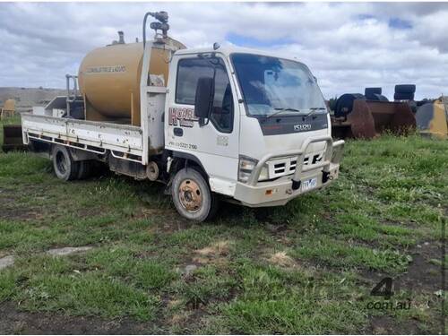 Isuzu Truck