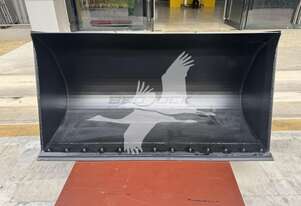 Bucket BEDROCK 906 WLB906GPISO-74-0.9