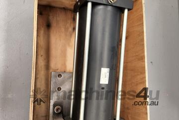 SMC Pneumatic Air Cylinder Ram