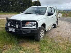 Mitsubishi Triton - picture0' - Click to enlarge