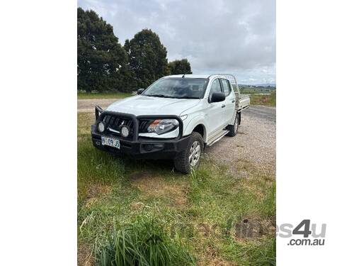 Mitsubishi Triton