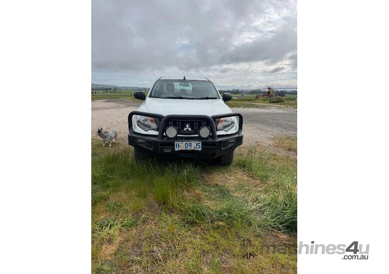 Mitsubishi Triton