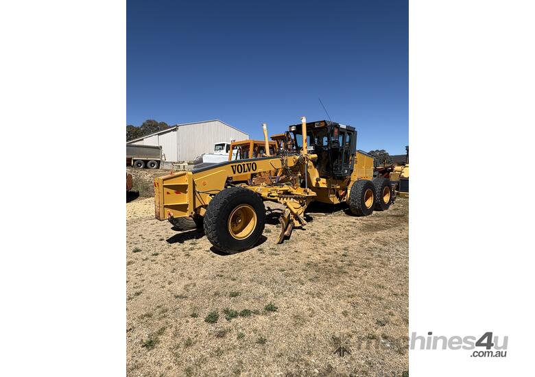 Volvo 720AVHP Grader - Excellent used condition