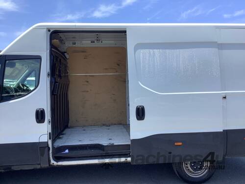 2021 Iveco Daily Van