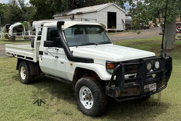 2004 TOYOTA LANDCRUISER WORKMATE UTE