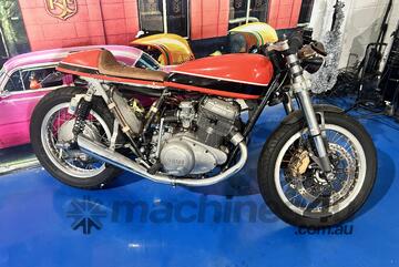 1972 Yamaha XS750 Cafe Racer Petrol