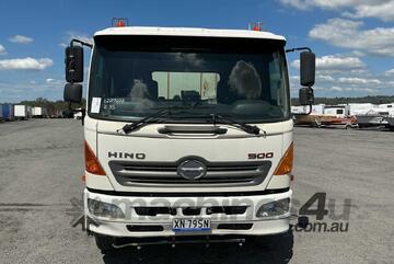 2010 Hino 500 1527 FG8J Dual Control Sweeper