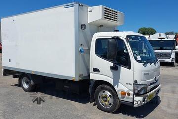 Hino   300