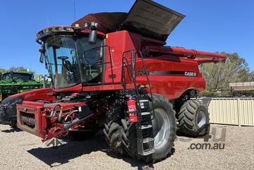 Case 2017   7240 Combines