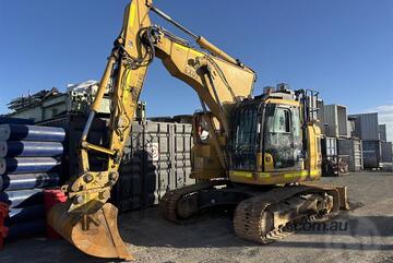 Komatsu   PC228US-11