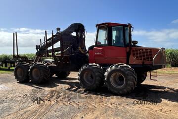Valmet 2005   890 Log Forwarder