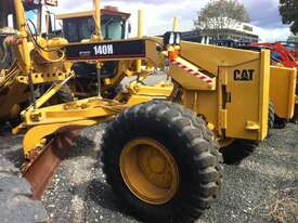 CATERPILLAR 140H GRADER 1998 - picture0' - Click to enlarge