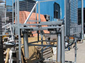 Industrial Commercial Bin Tipper Lifter - picture0' - Click to enlarge