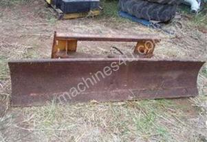 BACKFILL BLADE BF-1750 , 1,750mm wide , hyd angle , bobcat hitch