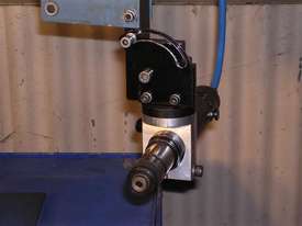 ALIA TOOL Cantilever Tapping Arm - picture2' - Click to enlarge