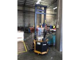 Sumi Walk Behind Reach Truck - picture1' - Click to enlarge