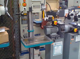 Romac model V26D Geared Head Pedestal Drill - picture0' - Click to enlarge