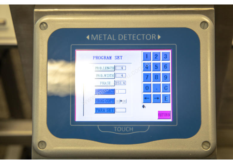 caption Metal Detector/Checkweigher Combo Machine
