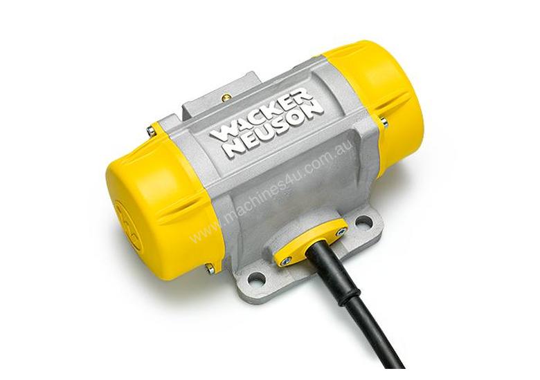 caption Wacker Neuson AR26 Concrete Compactor